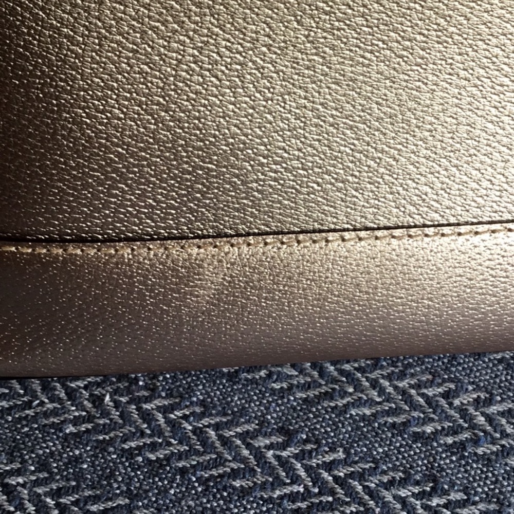 Kate Spade Bag - Picture 5 of 10